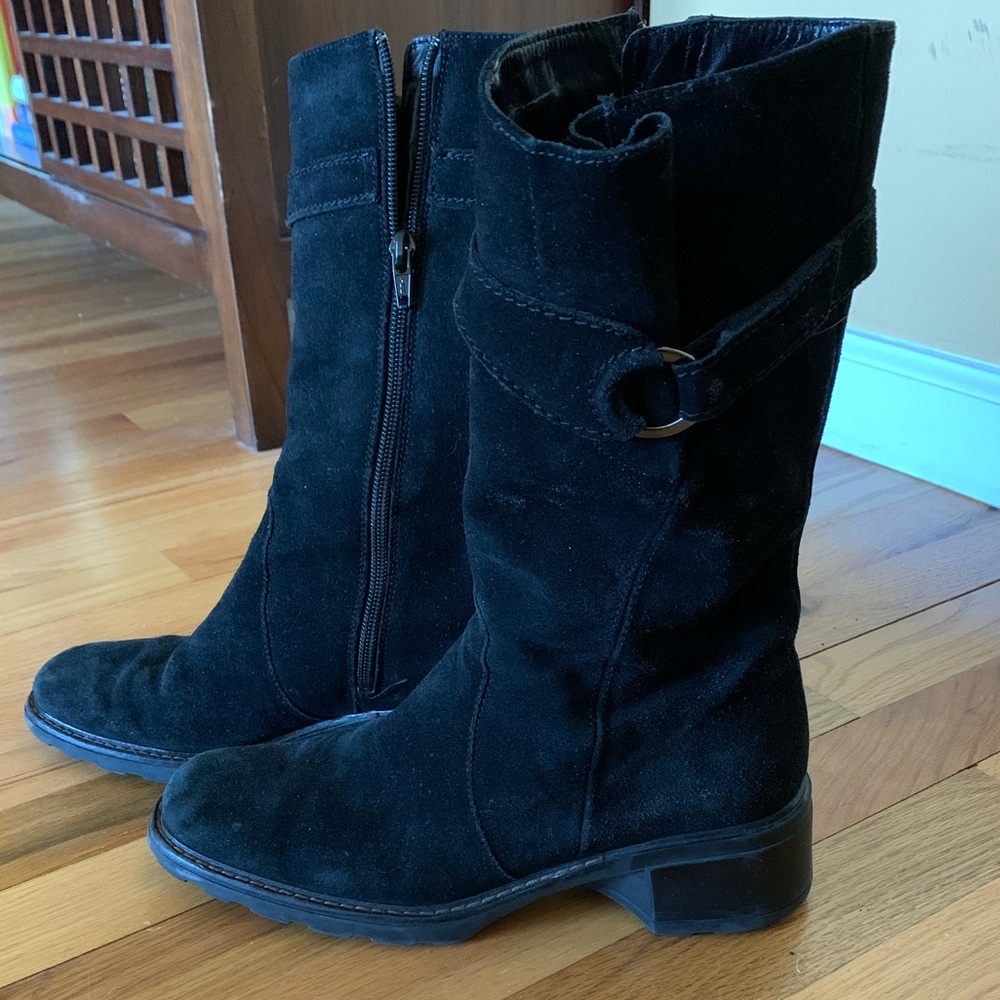 Aquatalia Women's Black Suede Boots size 7.5 Waterproof